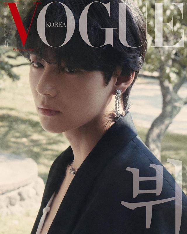 BTS V 單獨登《VOGUE》10月號封面，好帥 - 妹妹看星聞-妹妹看星聞